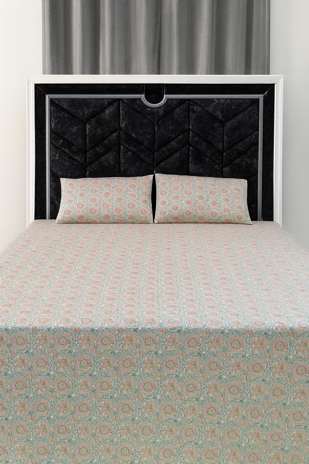 Flat Bedsheet with Two Pillowcases