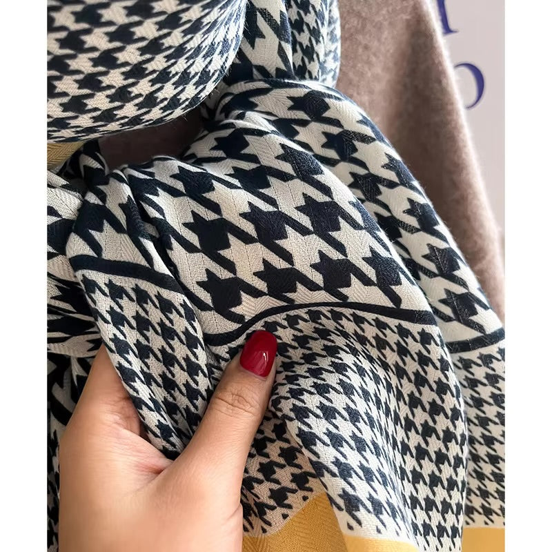 Houndstooth Pattern Cotton Woolen Scarf