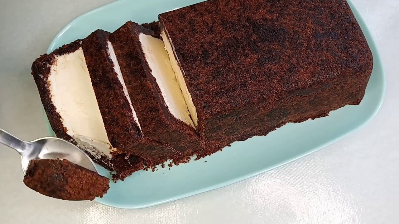 FUDGEE BARR